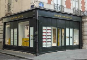 Scopri di più sull'articolo Per Dries Van Noten nuovo spazio retail nel cuore di Parigi